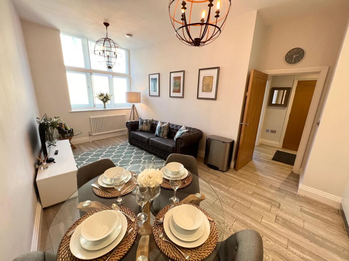 Urban Living'S - Windsor Castle Luxury Apartments Eksteriør billede