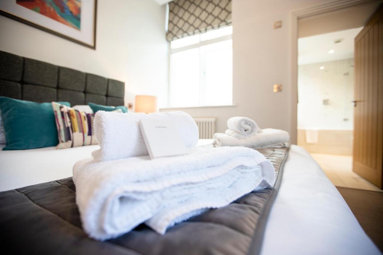 Urban Living'S - Windsor Castle Luxury Apartments Eksteriør billede